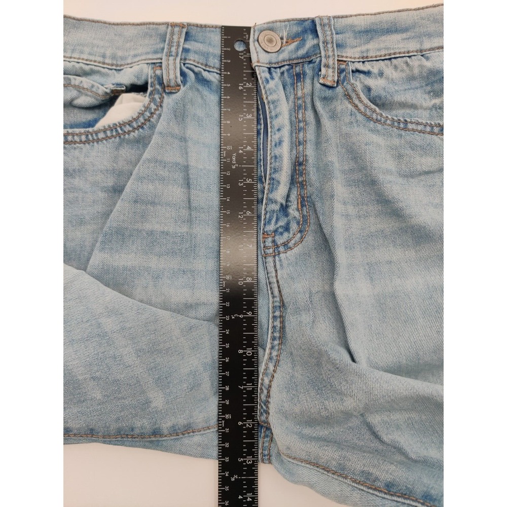 SO‎ High Rise Mom Jeans Light Wash Blue Tapered Leg Denim Size 15/32W - Picture 8 of 11